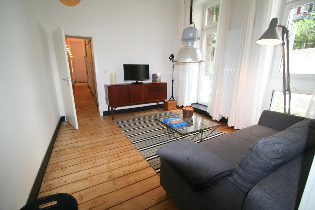 Apartment Miro Köln Rum bild