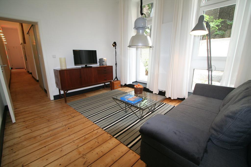 Apartment Miro Köln Rum bild