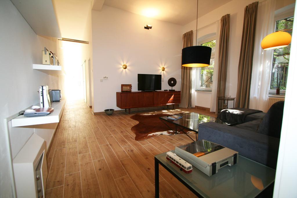 Apartment Miro Köln Rum bild