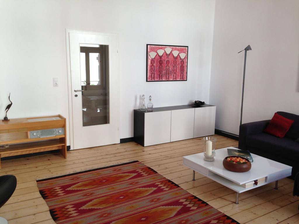 Apartment Miro Köln Rum bild