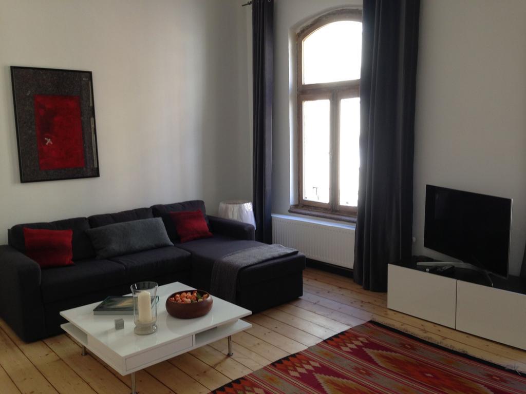 Apartment Miro Köln Rum bild